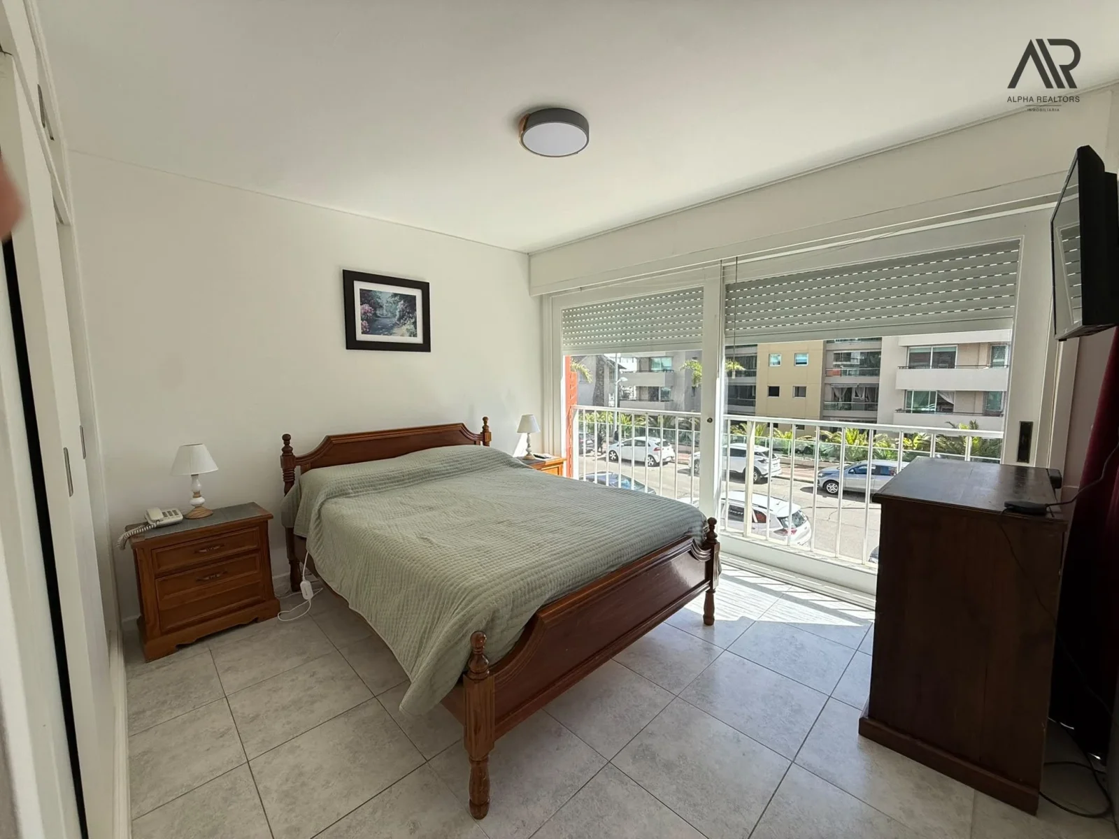 Apartamento en alquiler temporario c/ cochera en Península - Imagen 3