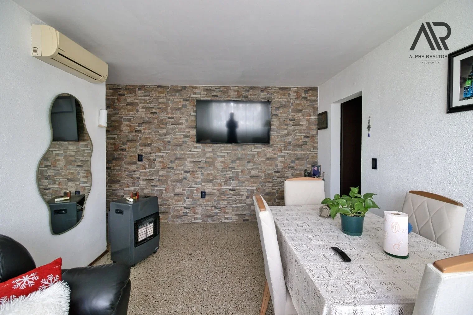 Apartamento en venta de 2 dormitorios en Malvin Norte - Imagen 2