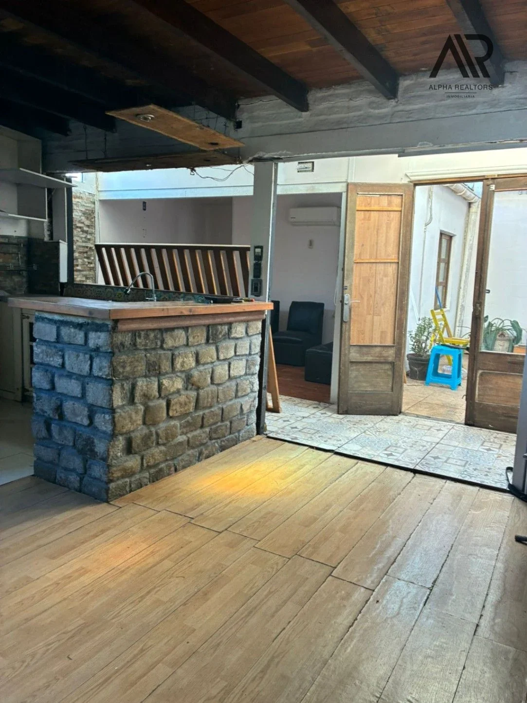 Casa en venta c/ cochera en Brazo Oriental - Imagen 3