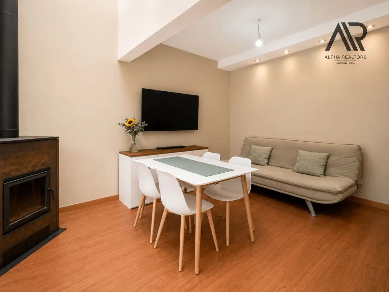 Casa en venta c/ cochera en Tres Cruces - Imagen 5
