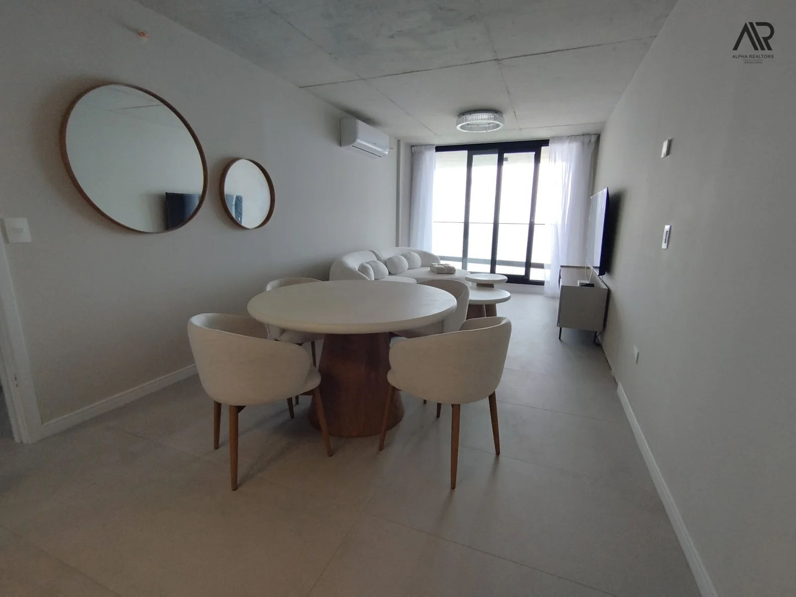 Apartamento en alquiler temporario 2 dor en suite  c/parrillero en Playa Brava - Imagen 2