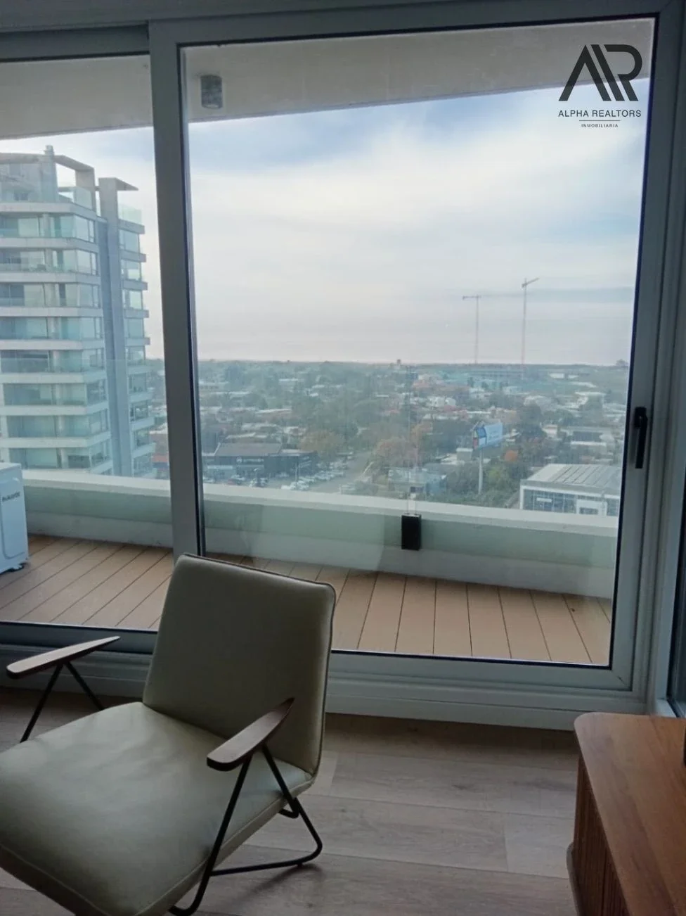 Apartamento en venta 3 dormitorios c/ cochera en Carrasco - Imagen 5