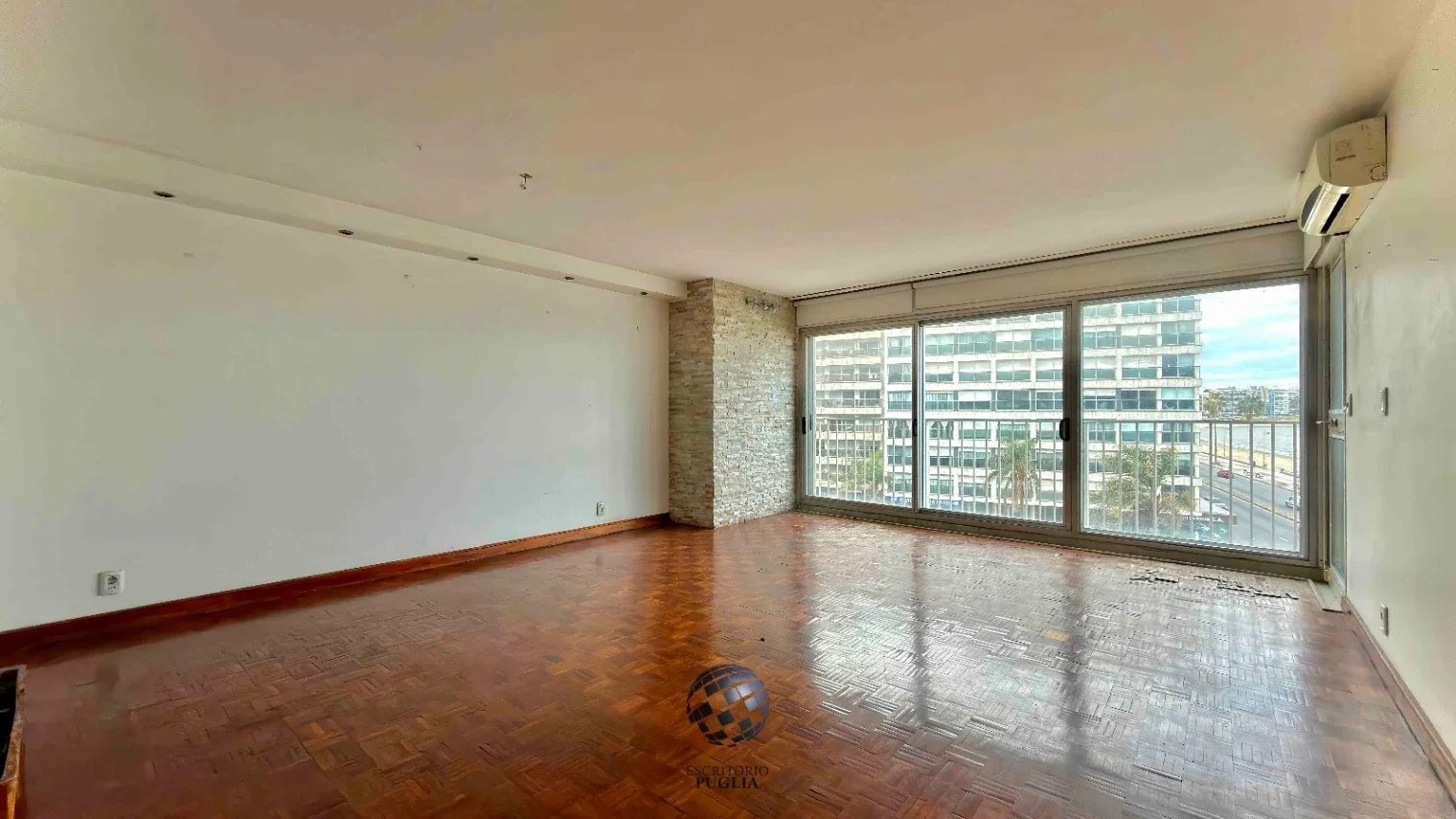 Apartamento en venta c/ cochera en Pocitos - Imagen 3
