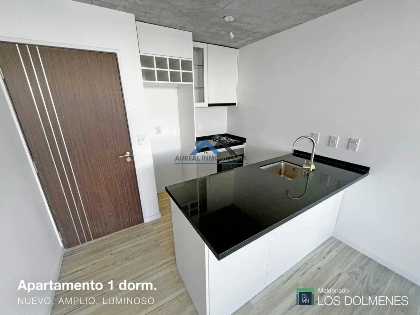 Venta Apartamento 1 dormitorio con cochera y balcón en Maldonado - Maldonado - Imagen 3