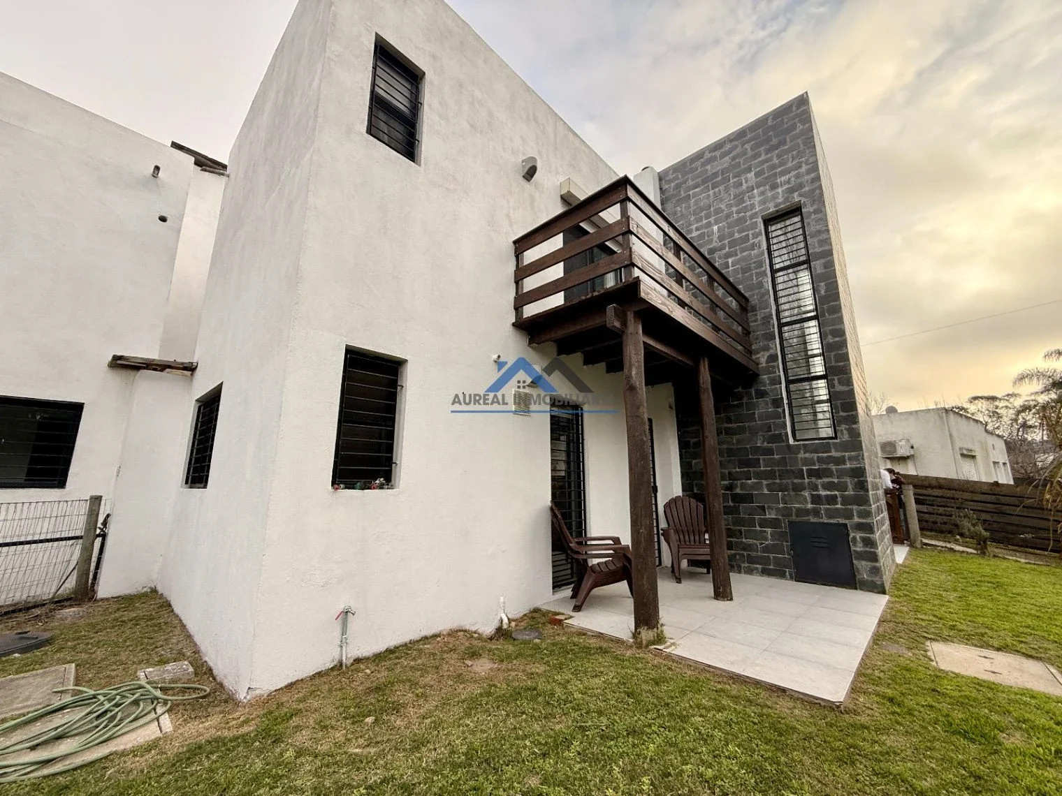 Casa en venta c/ cochera en Pinares - Imagen 5