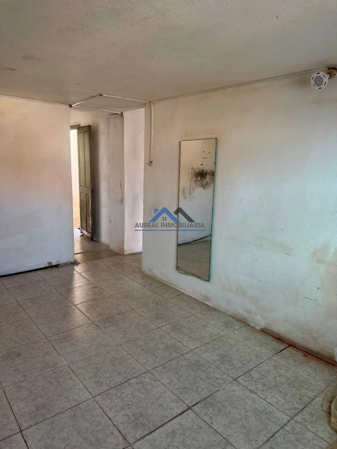 Venta Casa 2 Dormitorios para Reformar Centro - Maldonado - Imagen 2