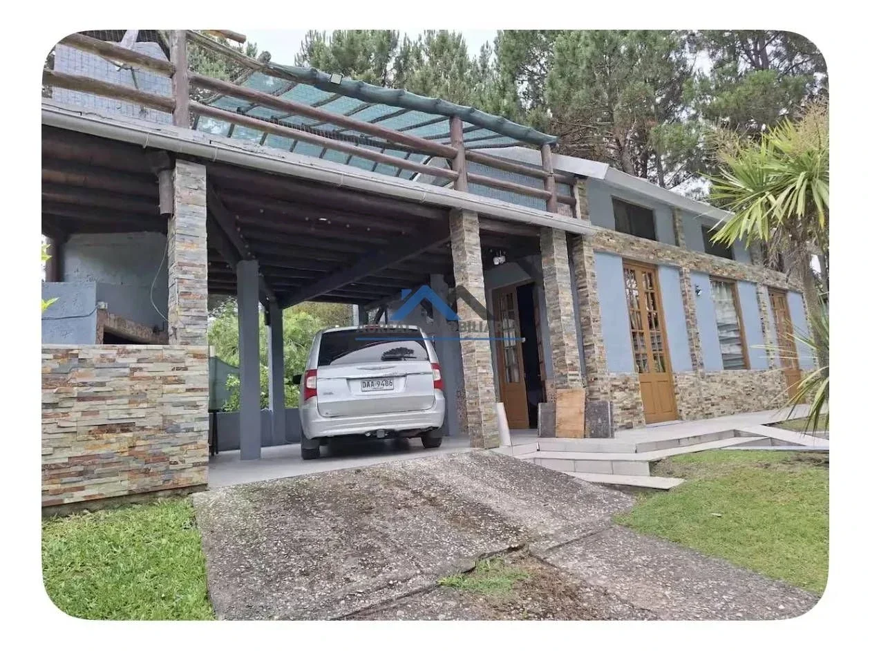Venta Casa 4 dormitorios con cochera y piscina en Club del Lago - Maldonado - Imagen 5