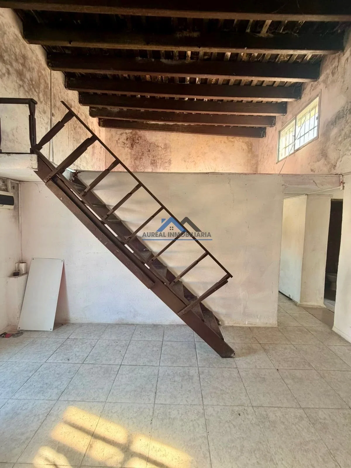 Venta Casa 2 Dormitorios para Reformar Centro - Maldonado - Imagen 3