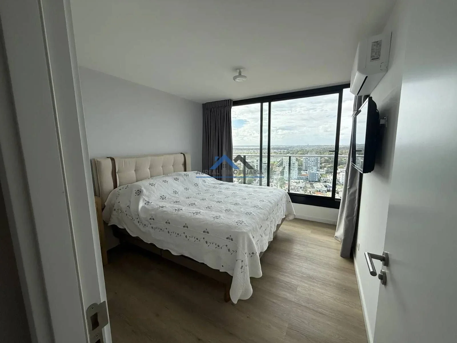 Venta Apartamento 2 dormitorios con balcón en More Atlántico en Maldonado - Imagen 4