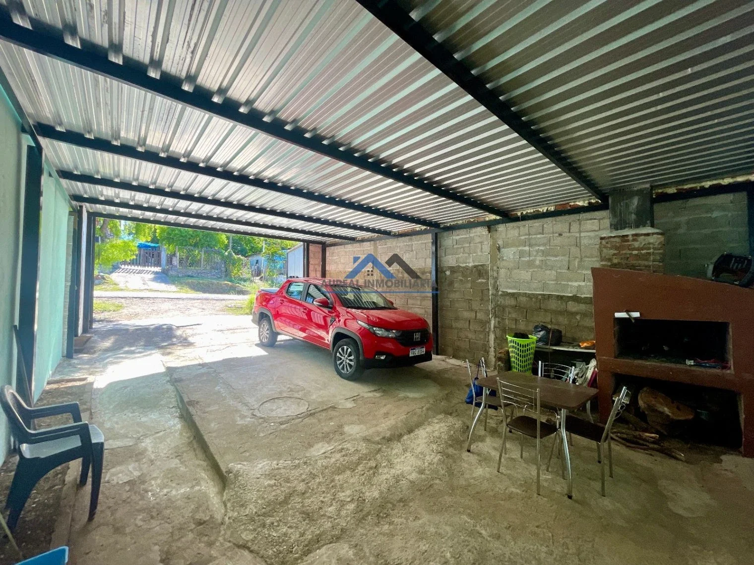 Casa en venta de 2 dormitorios c/ cochera en Minas - Imagen 2