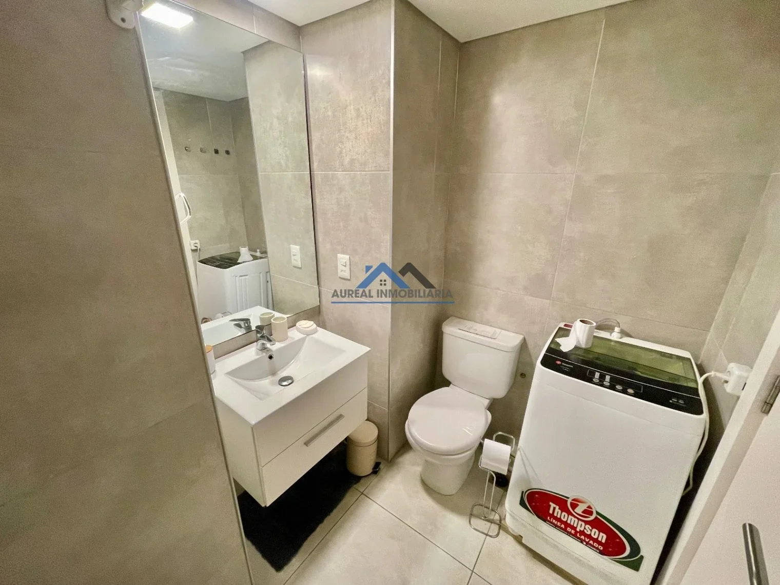 Apartamento en venta c/ cochera en Piriápolis - Imagen 4