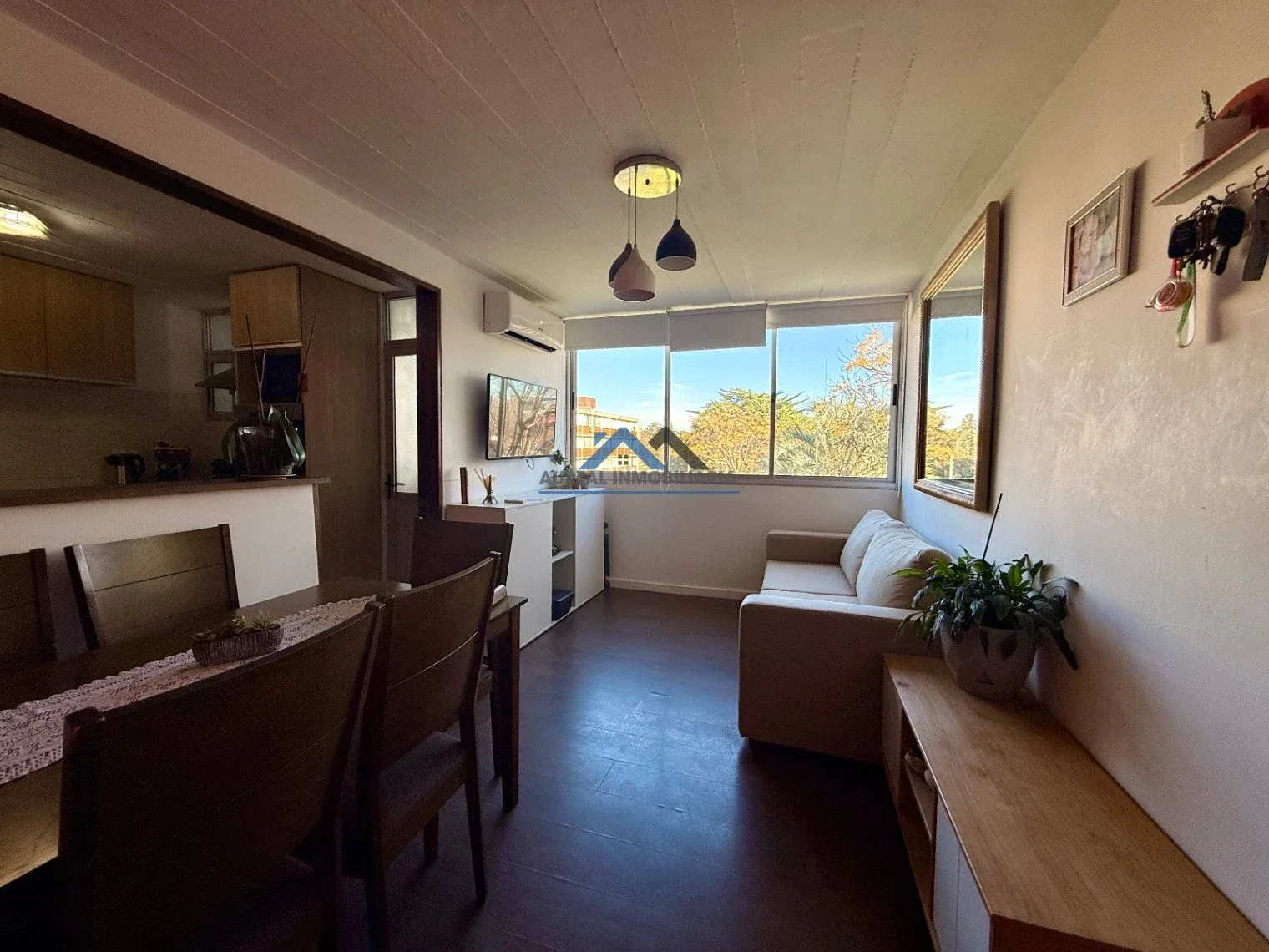 Venta Apartamento 3 Dormitorios con cochera en Centro - Maldonado - Imagen 2