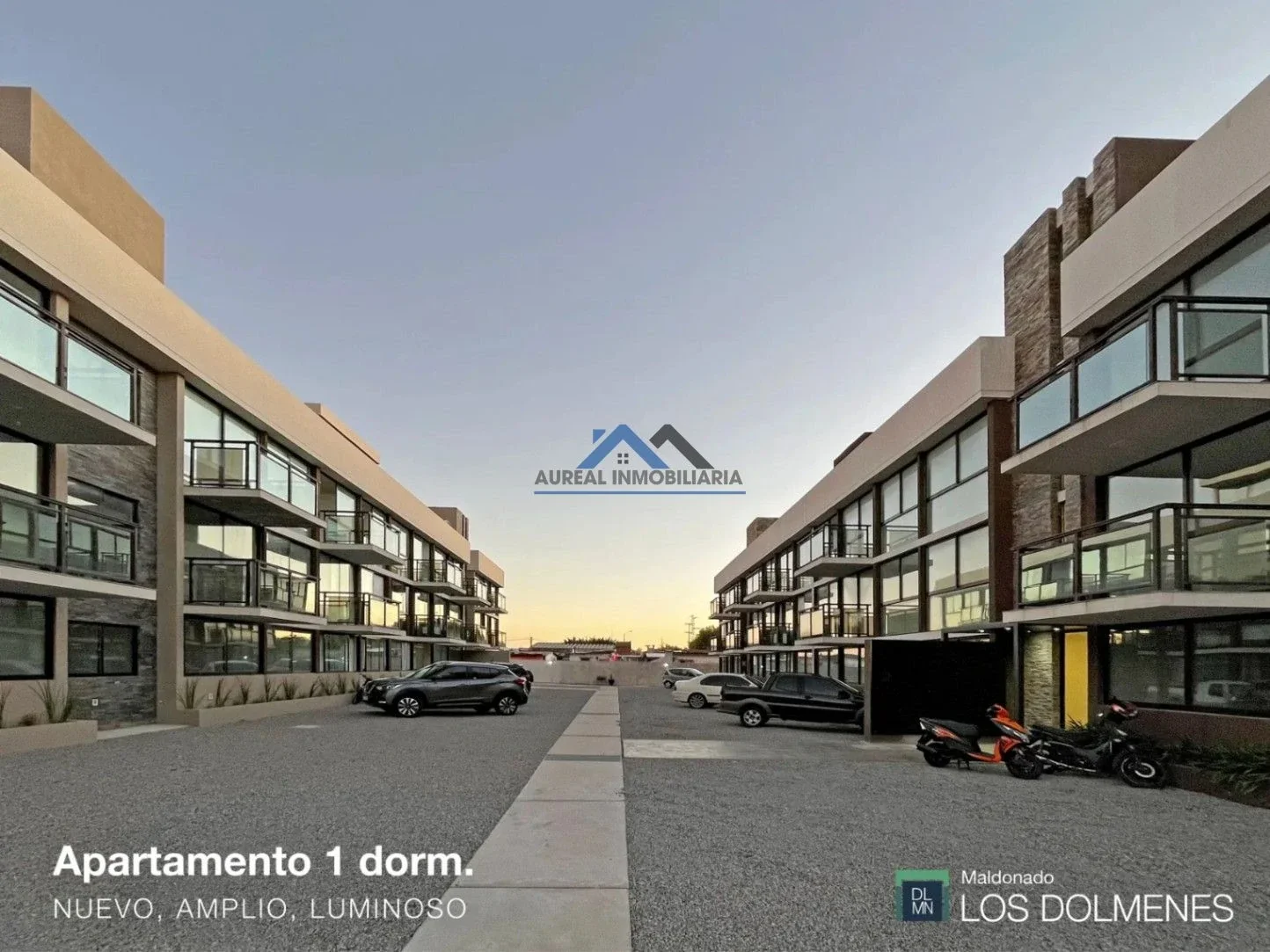 Venta Apartamento 1 dormitorio con cochera y balcón en Maldonado - Maldonado - Imagen 2