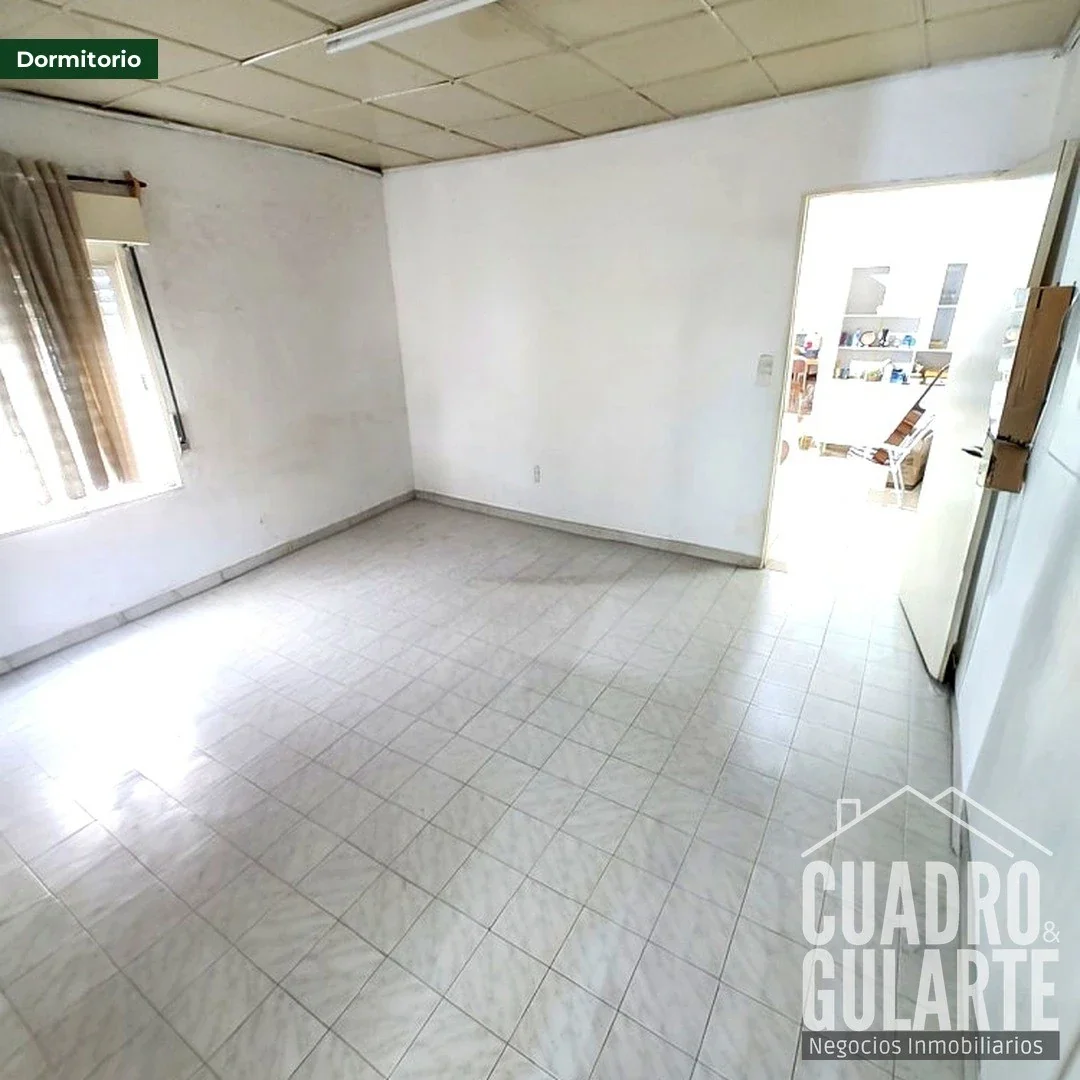 Casa en venta c/ cochera en Centro - Imagen 4