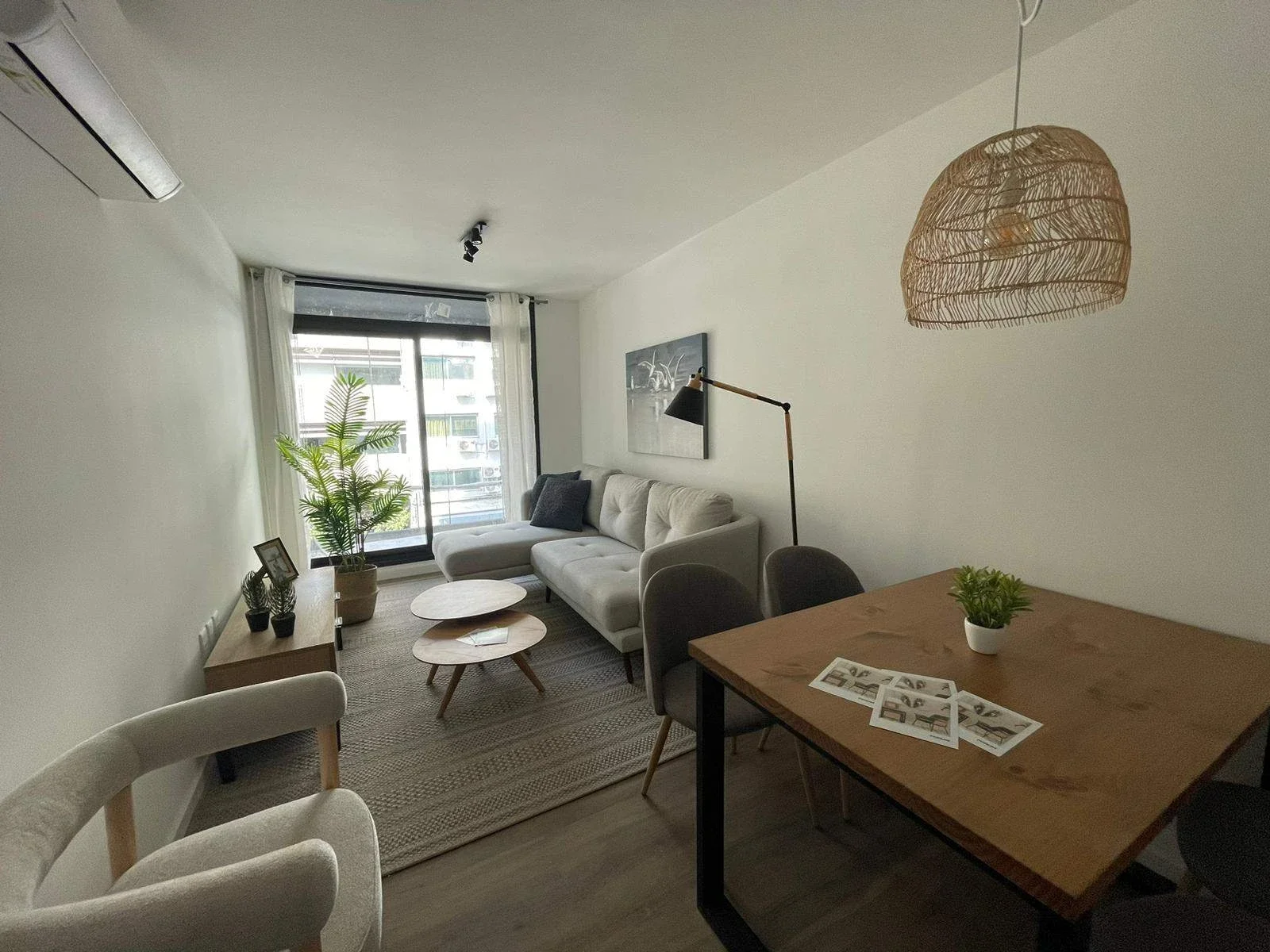 Alquiler Apartamento 2 Dormitorios Centro - Imagen 2