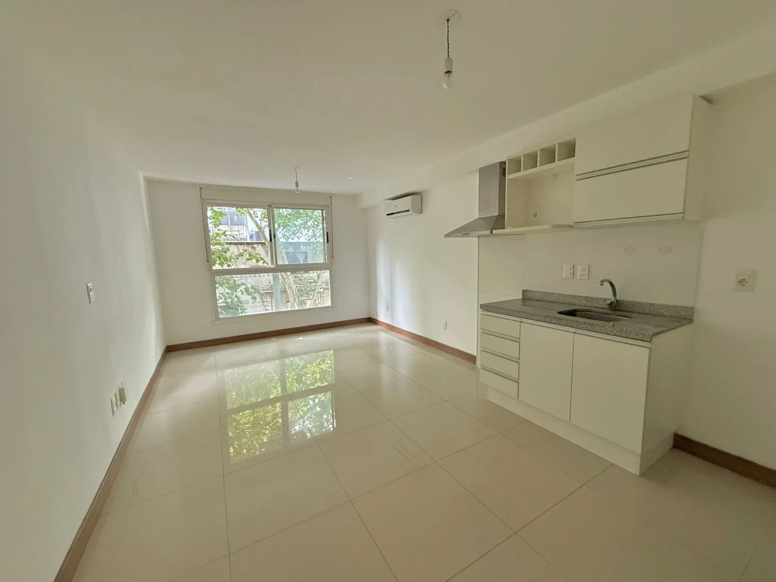 Alquiler Apartamento Monoambiente Centro - Imagen 2