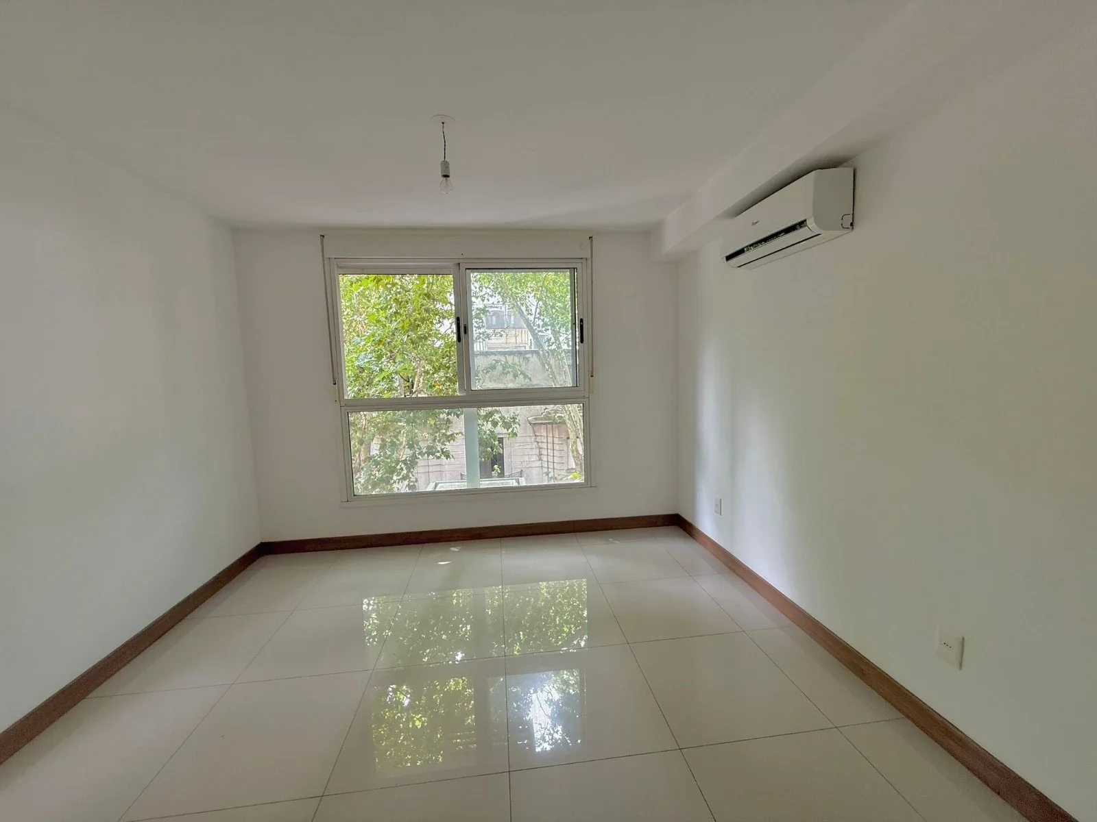 Alquiler Apartamento Monoambiente Centro - Imagen 3