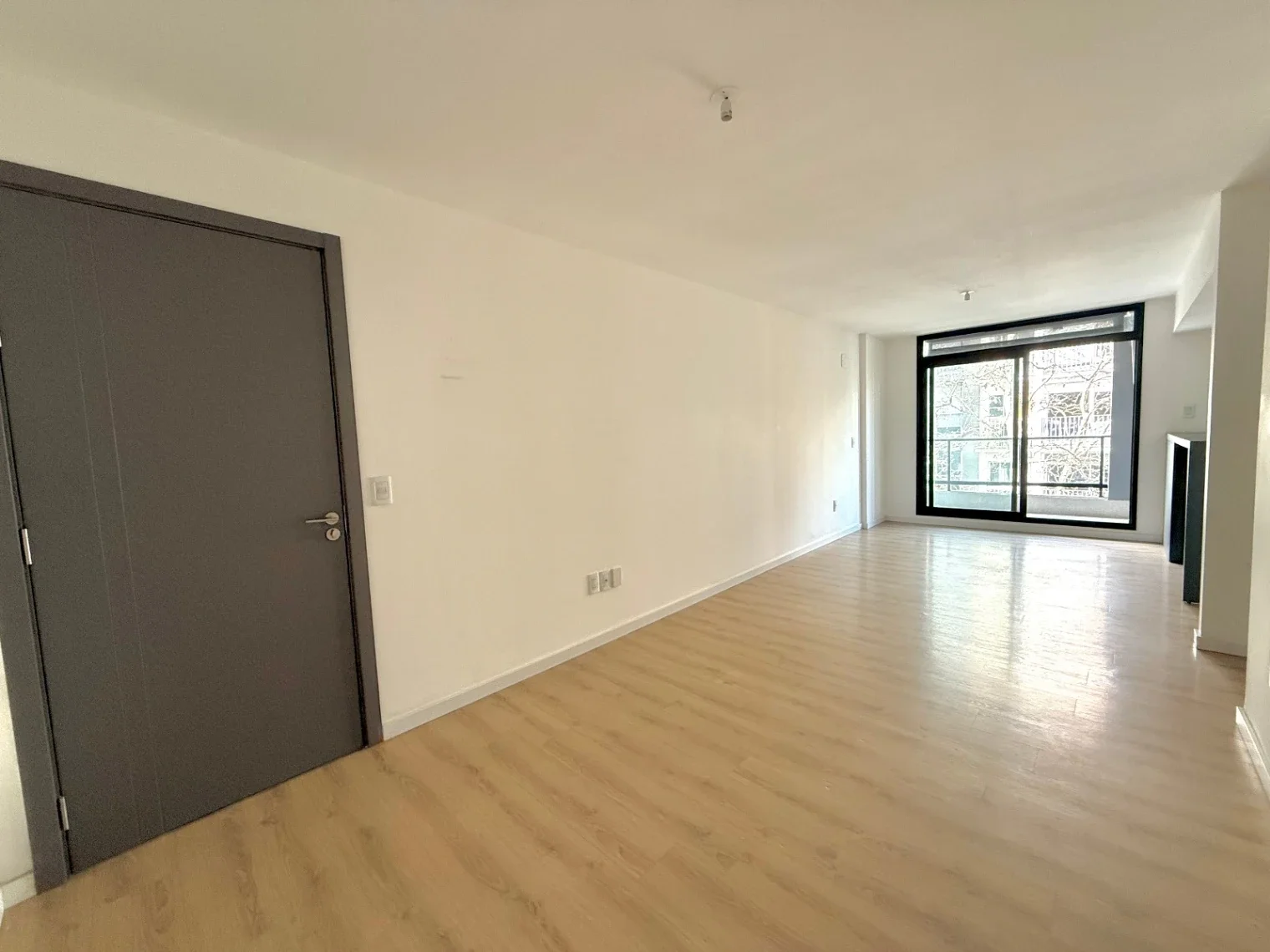 Alquiler Apartamento 2 dormitorios Centro - Imagen 2