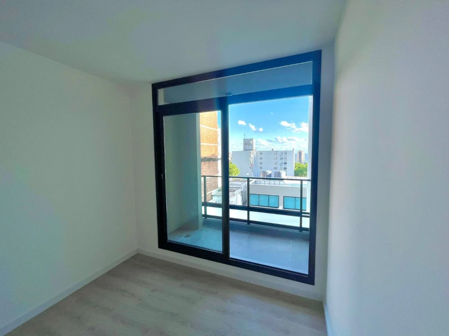 Alquiler Apartamento 2 Dormitorios Centro Garaje - Imagen 2