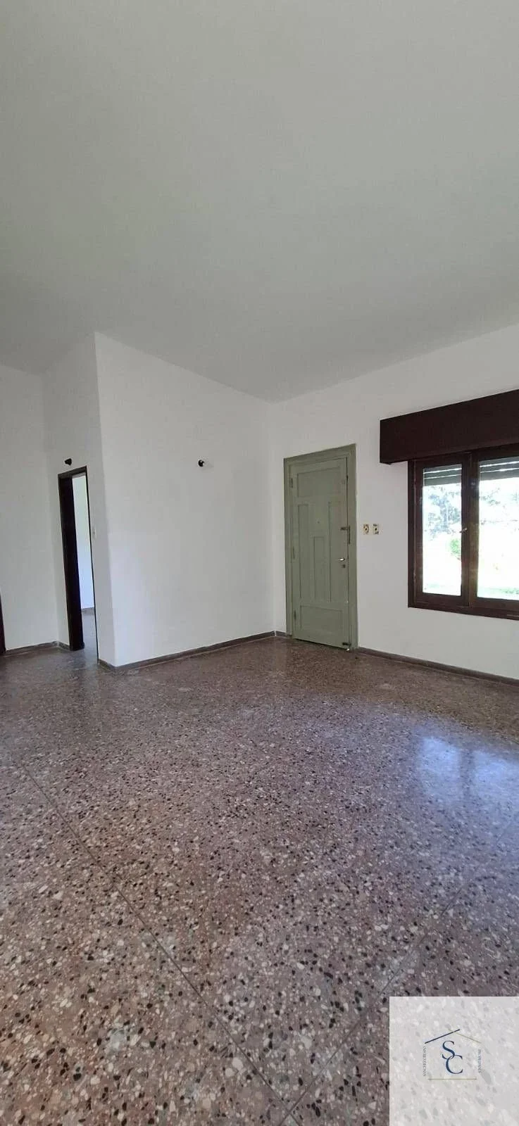 Casa en alquiler de 1 dormitorio c/ cochera en Jardines Hipódromo - Imagen 3