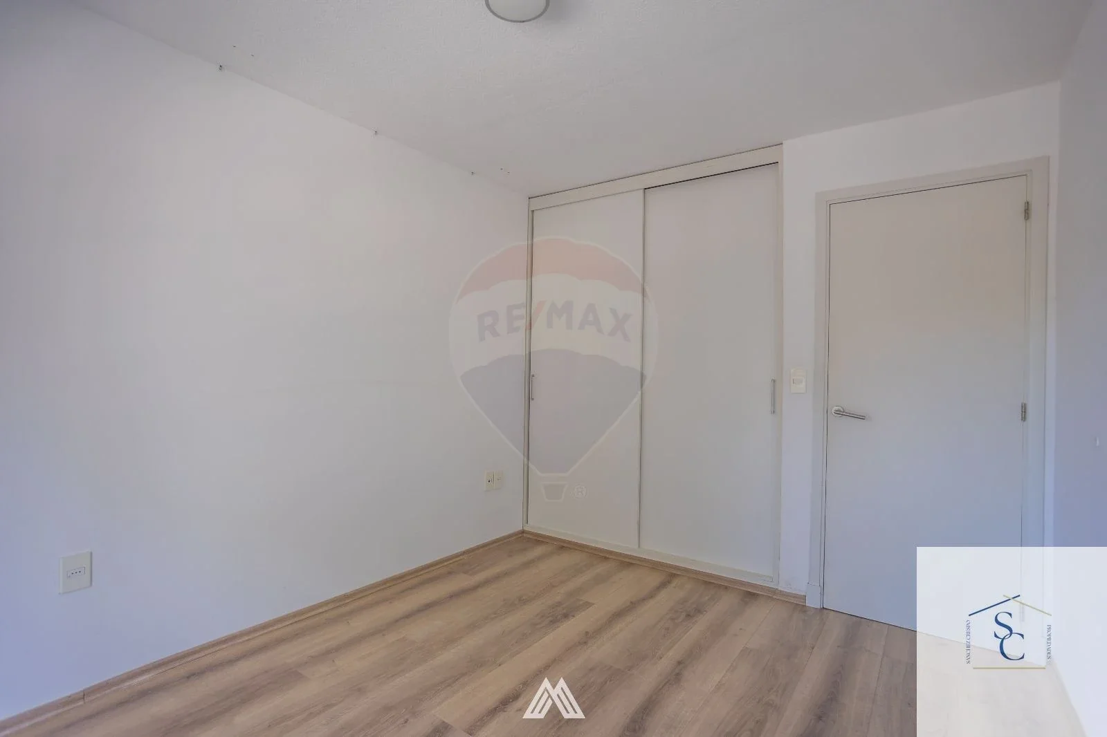 Apartamento en alquiler c/ cochera en Pocitos Nuevo - Imagen 3
