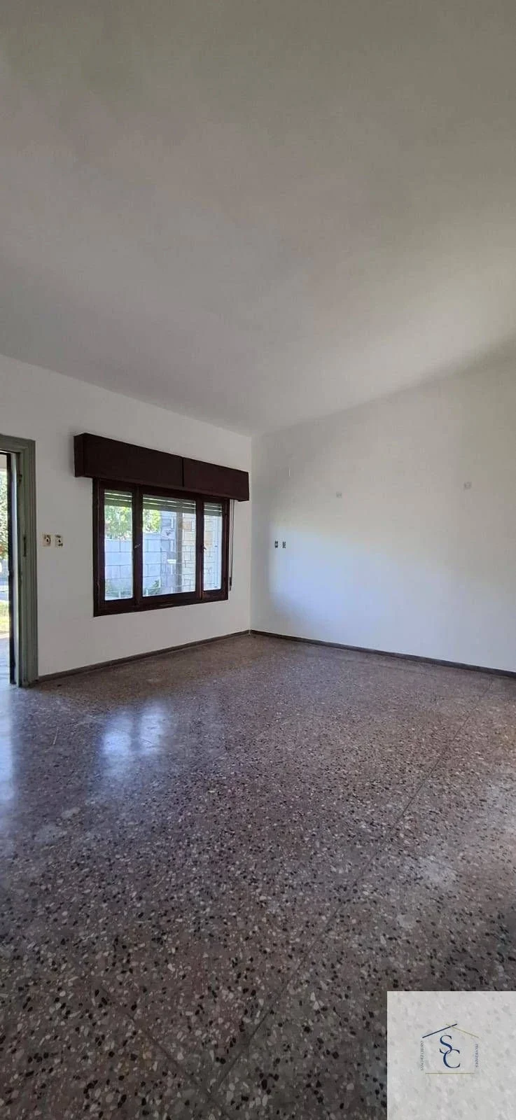 Casa en alquiler de 1 dormitorio c/ cochera en Jardines Hipódromo - Imagen 4