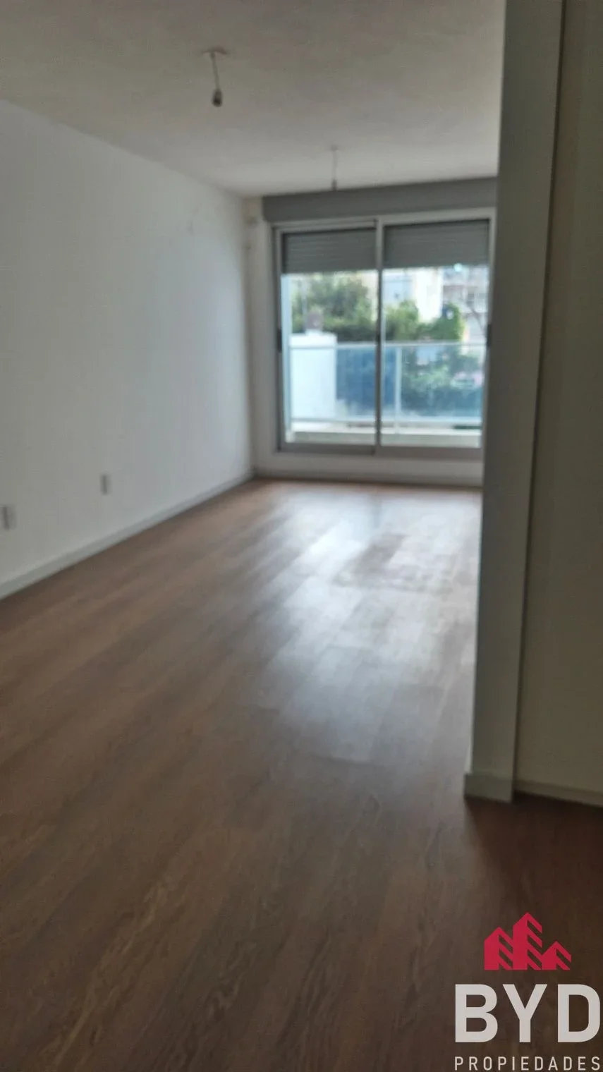 Apartamento en alquiler en La Blanqueada - Imagen 1