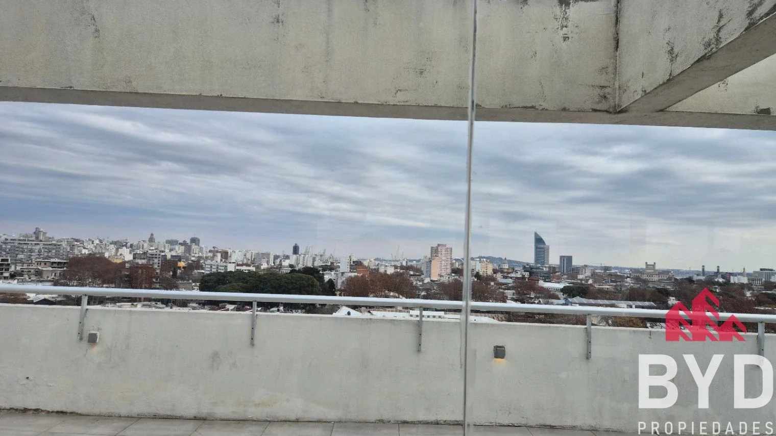Apartamento en alquiler en Tres Cruces - Imagen 5