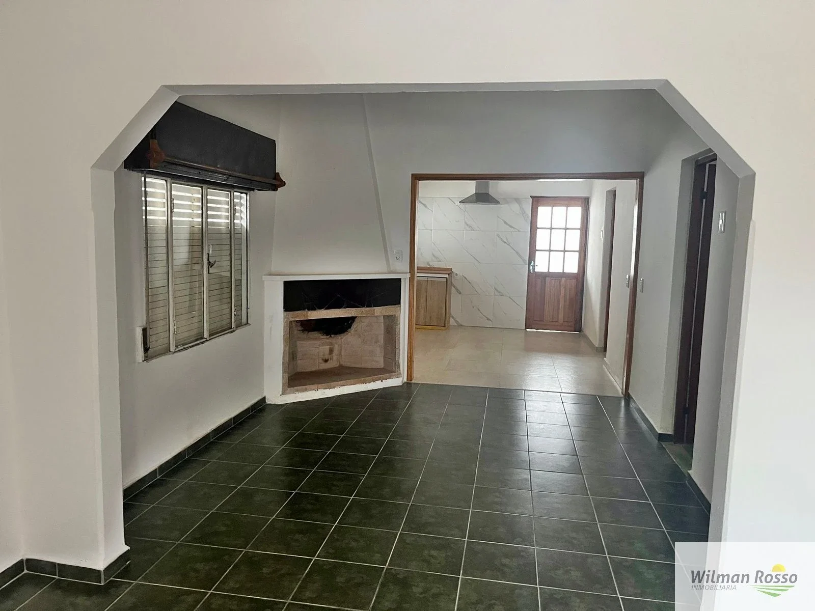BONITA CASA EN ALQUILER EN CIUDAD DE CANELONES - Imagen 1