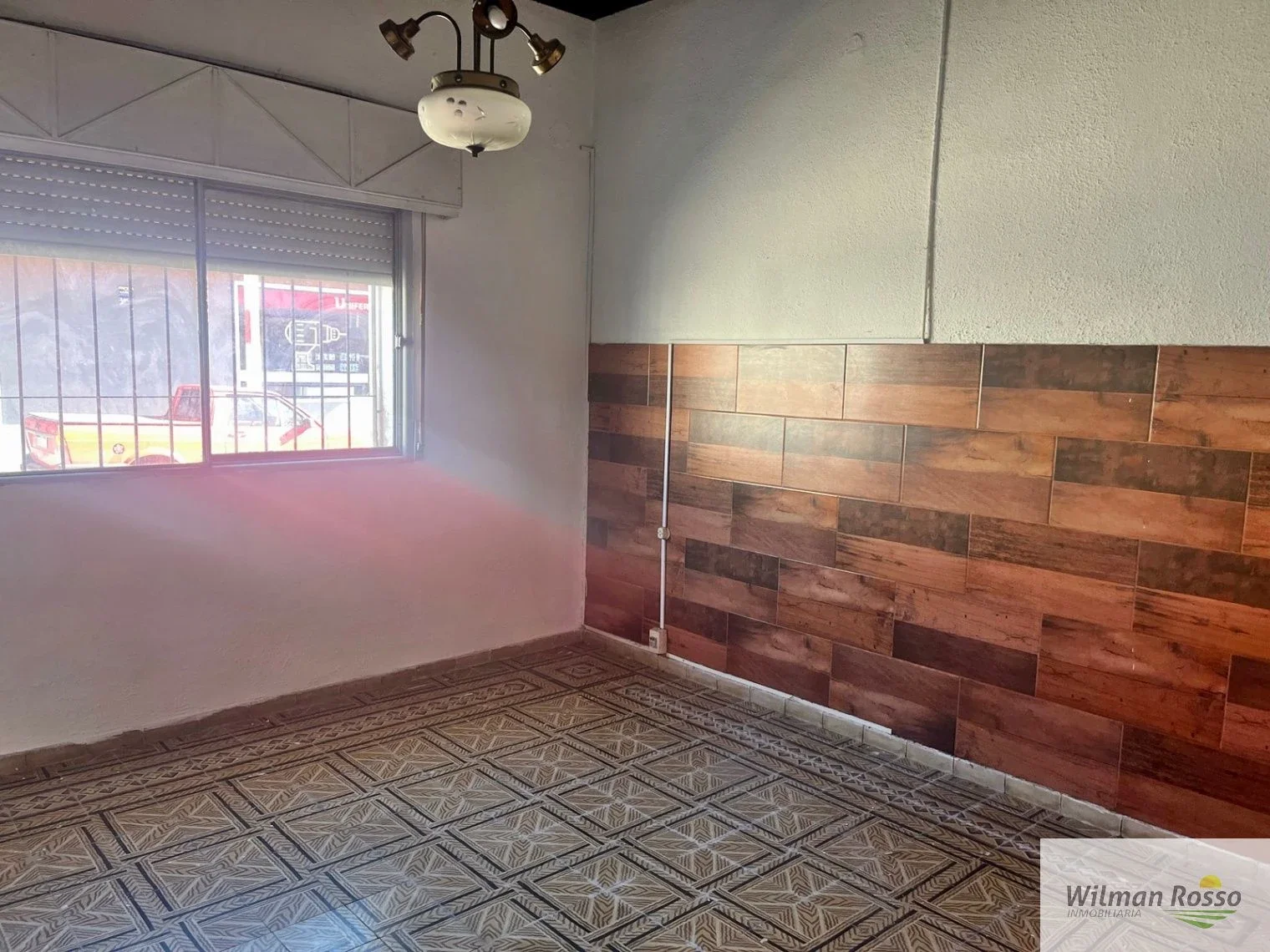 CASA CON LOCAL EN VENTA EN CIUDAD DE CANELONES - Imagen 5