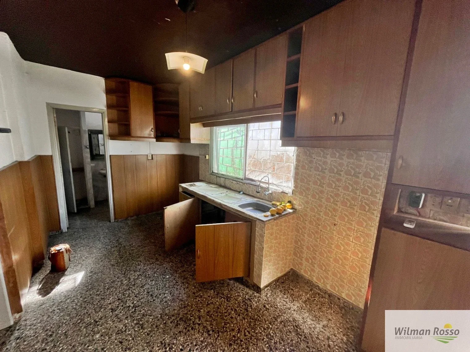 CASA CON LOCAL EN VENTA EN CIUDAD DE CANELONES - Imagen 3