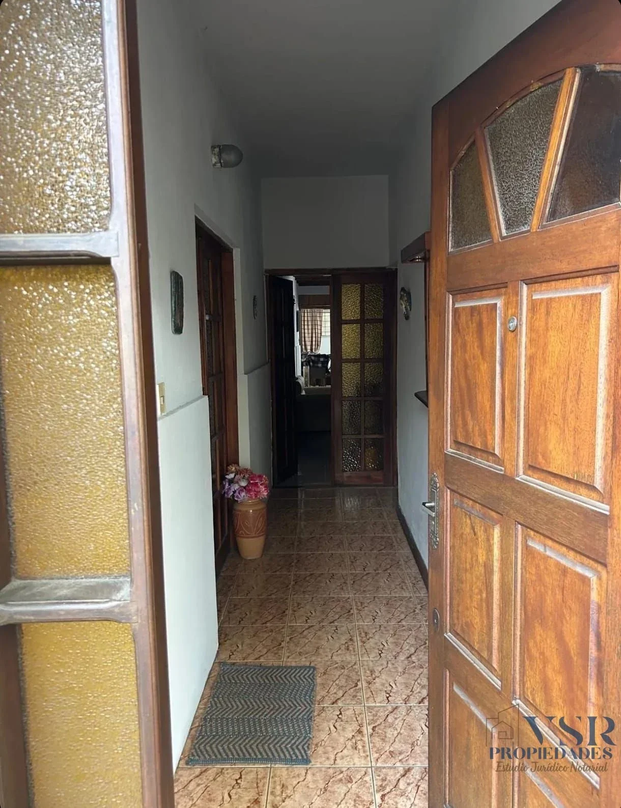 Venta Casa 3D + apartamento, galpón y amplio fondo, c/cochera en Brazo Oriental - Imagen 3