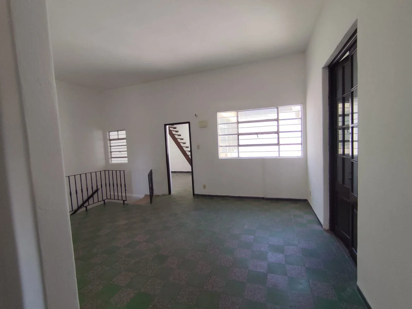 2 casas en venta, padrón único, azotea, parrillero, patio, garaje en Bella Vista - Imagen 3