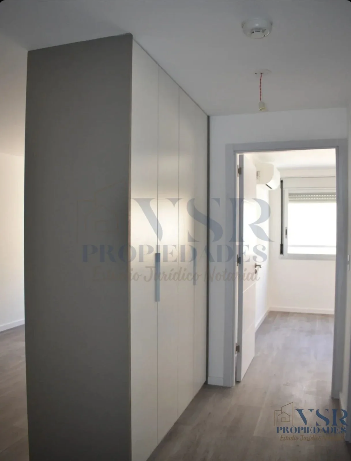 Alquiler apartamento 1 dormitorio, AA, calefón y placard incluido en el centro - Imagen 4