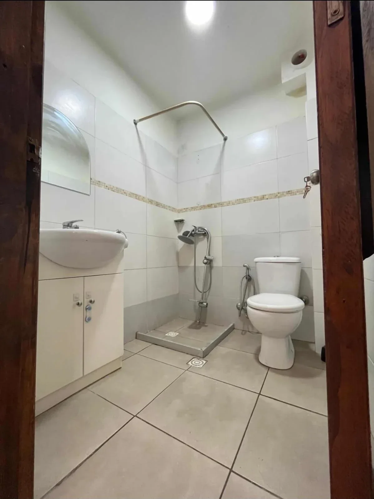 Venta PH casa 4 dormitorios, altillo, azotea transitable y cochera en Cordón Nte - Imagen 3
