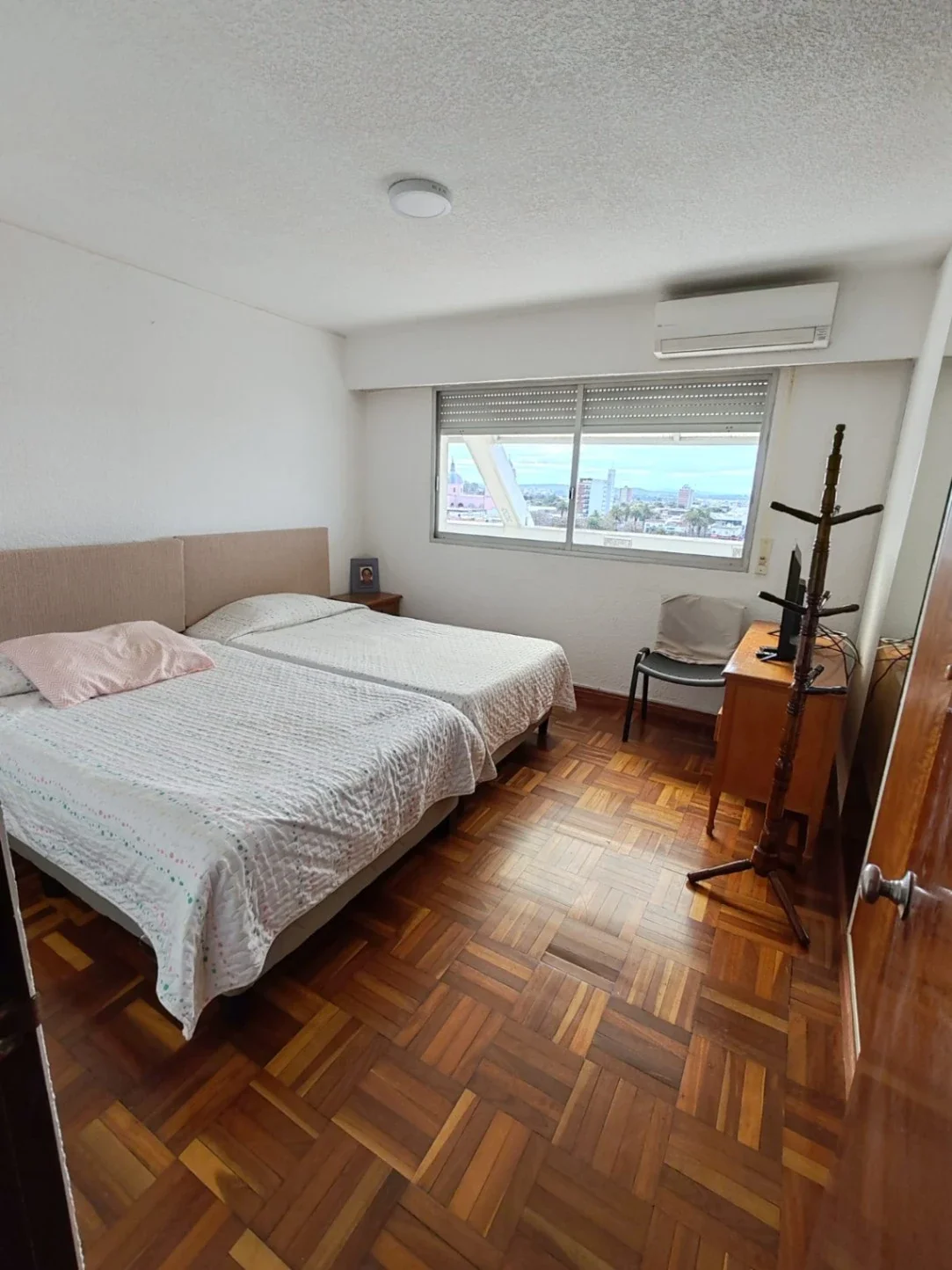 Apartamento en venta c/ cochera en Centro - Imagen 5