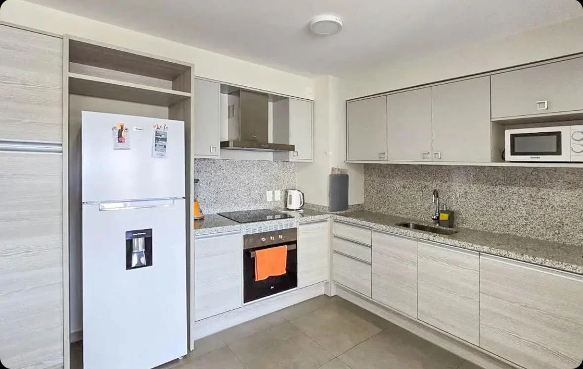 Hermoso Apartamento en alquiler temporal  c/cochera, piscina y amenities premium - Imagen 3
