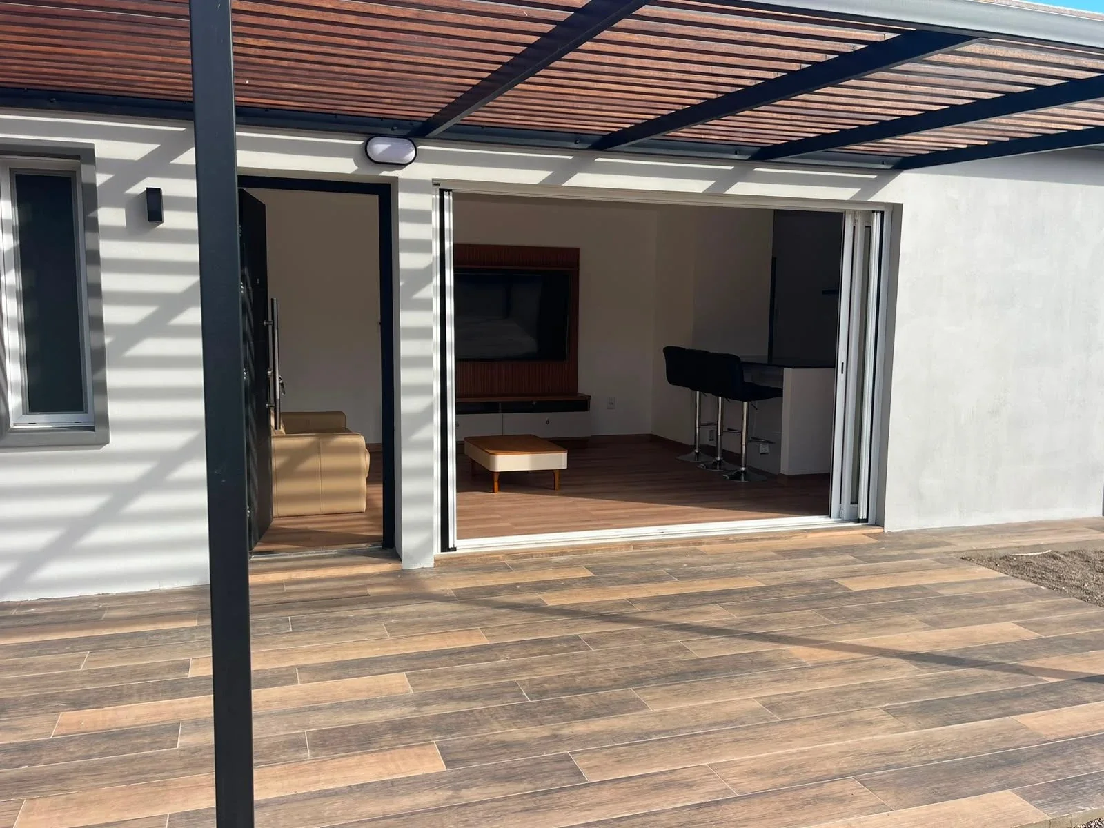 Casa en alquiler c/ cochera en Pinares - Imagen 4