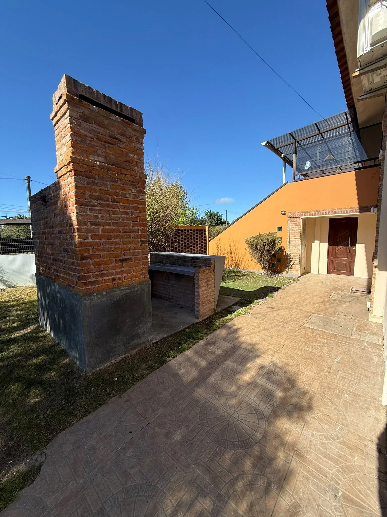 Casa en alquiler c/ cochera en Lagomar - Imagen 4