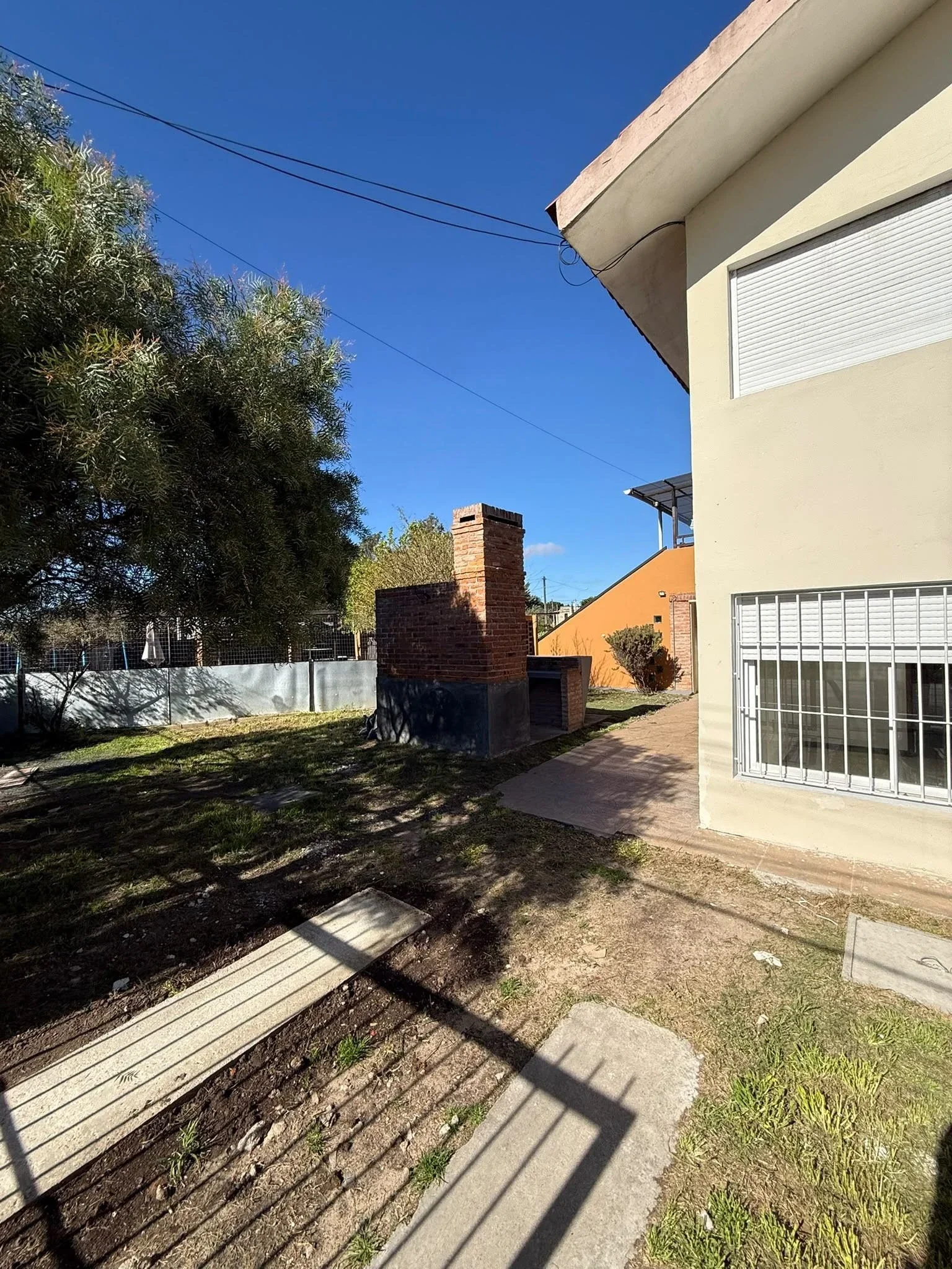 Casa en alquiler c/ cochera en Lagomar - Imagen 2