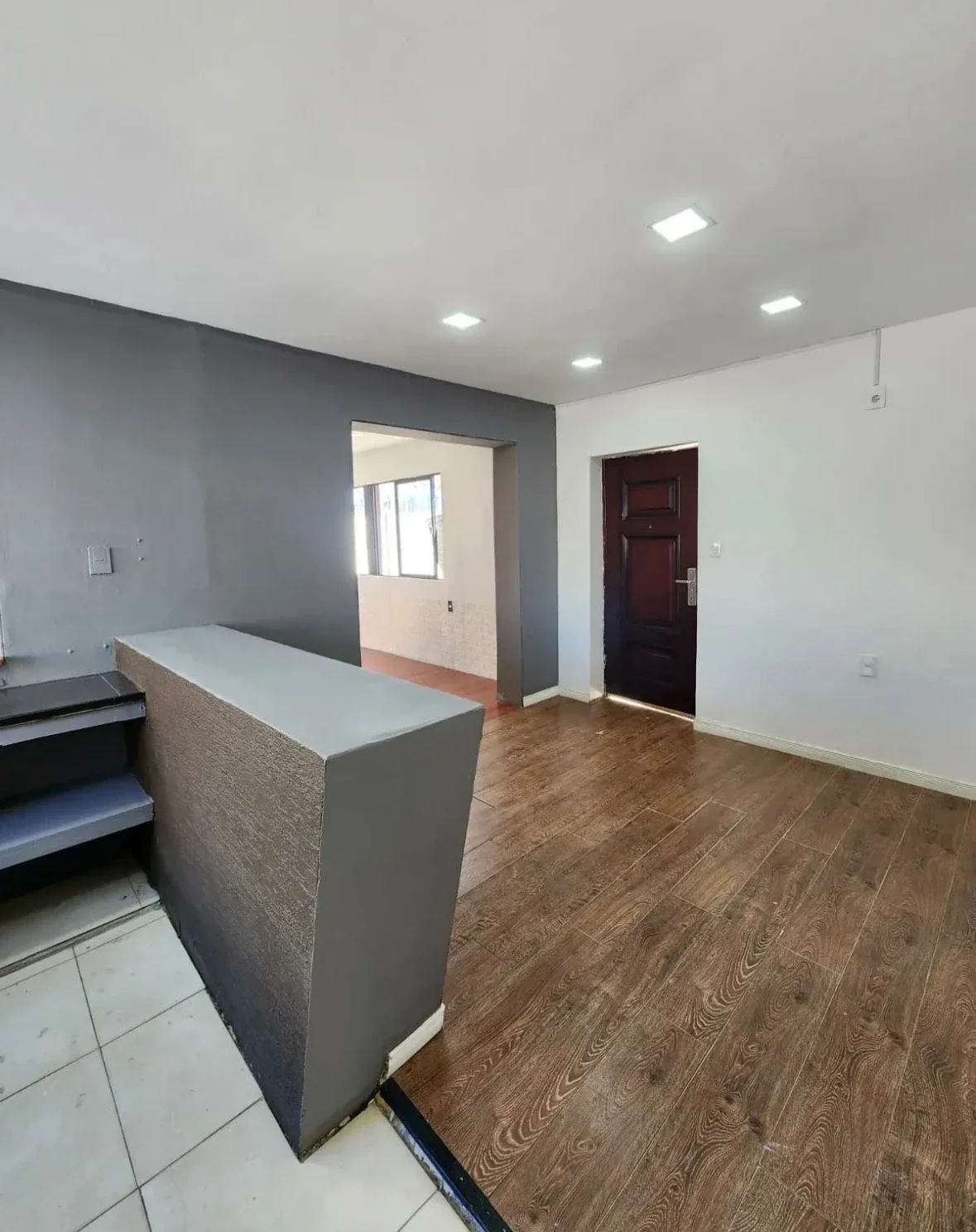Casa en alquiler en Montes de Solymar - Imagen 2