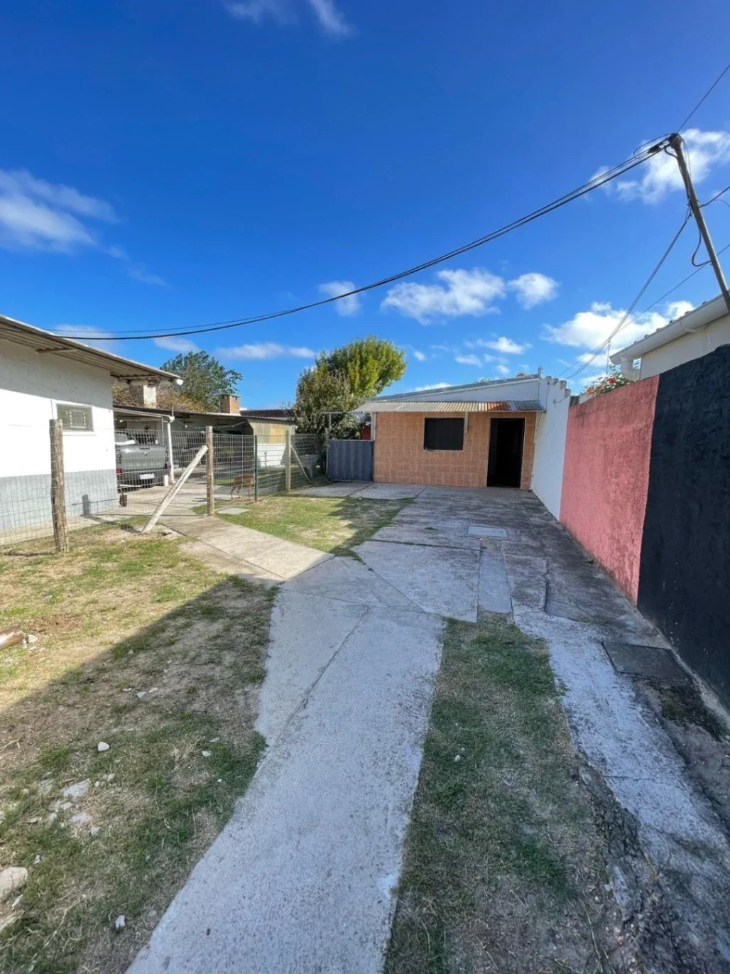 Casa en alquiler de 1 dormitorio c/ cochera en Solymar - Imagen 2