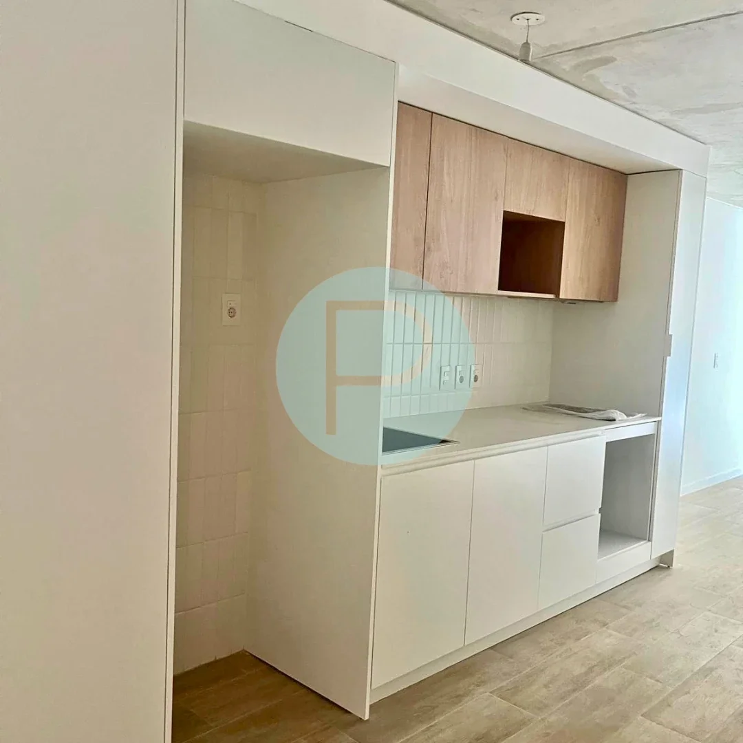 Venta Duplex con Patio Punta Carretas - Imagen 1