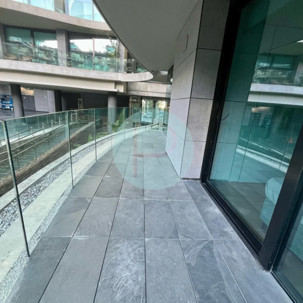 Apartamento en alquiler en Puerto Buceo - Imagen 2