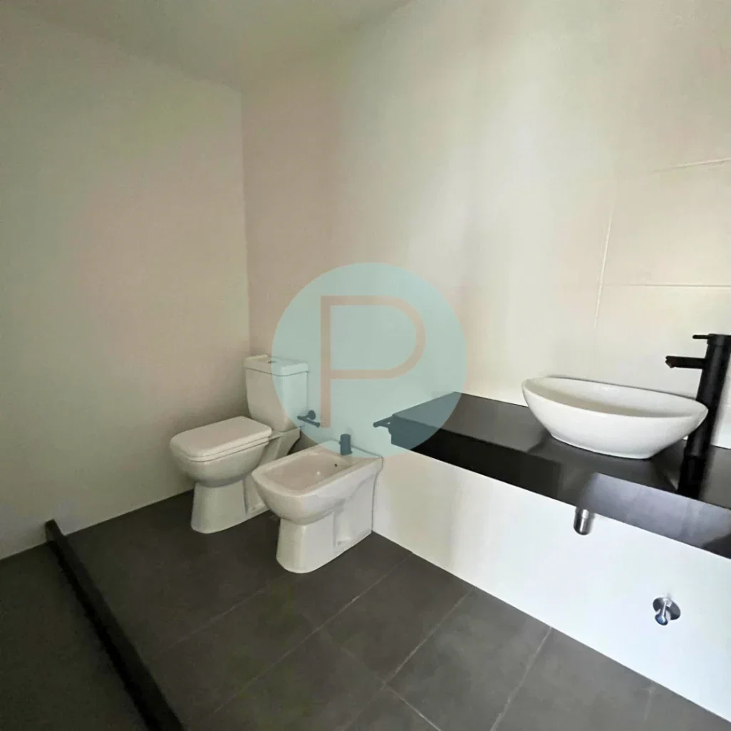 Alquiler 1 dormitorio con garage - Imagen 5