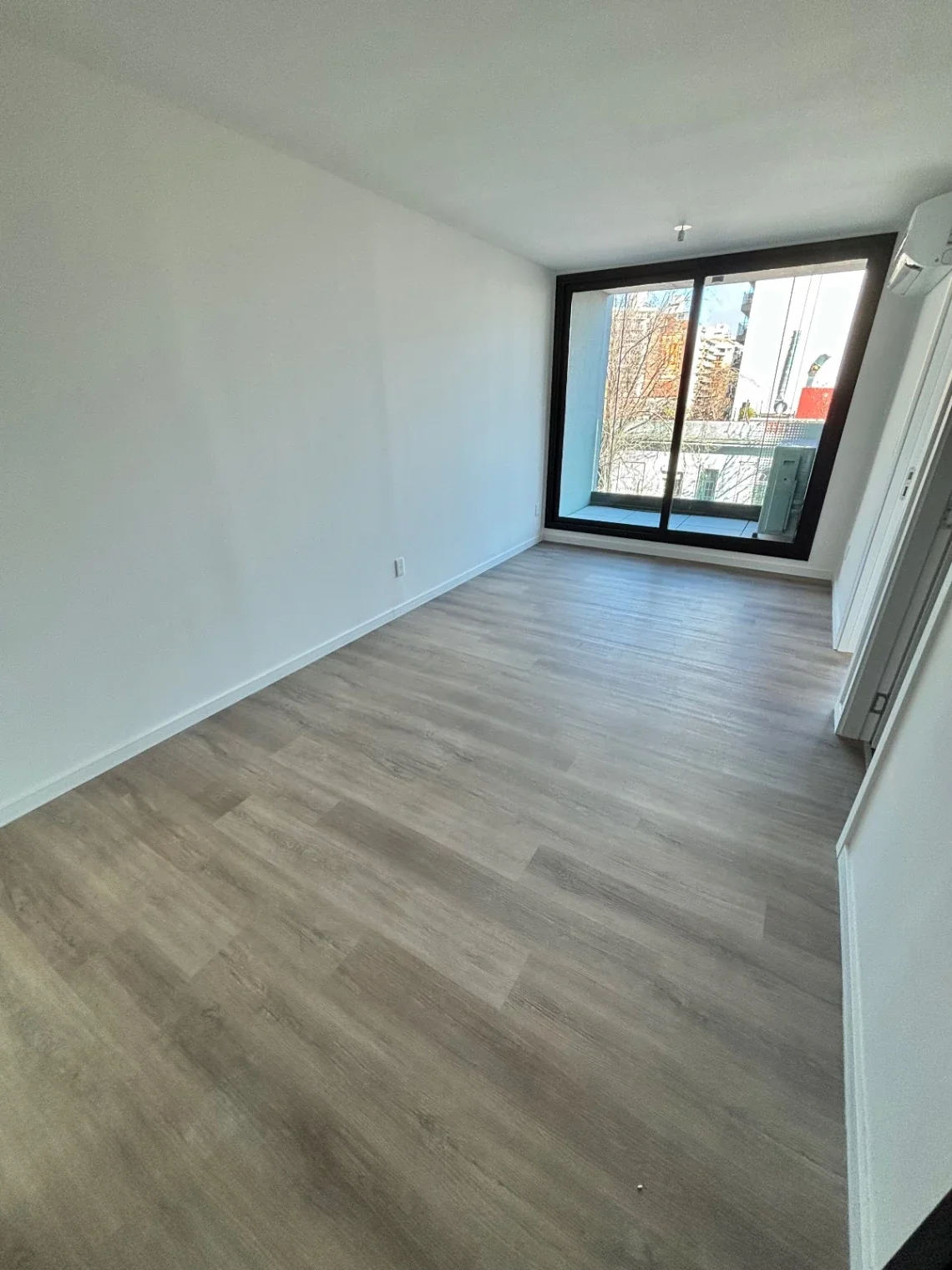 Franzini y Sarmiento venta 1 dormitorio A estrenar. - Imagen 2