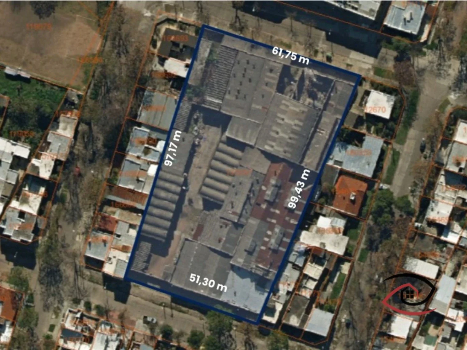 Terreno con grandes galpones en venta de 5544m2 ubicado en Brazo Oriental - Imagen 1