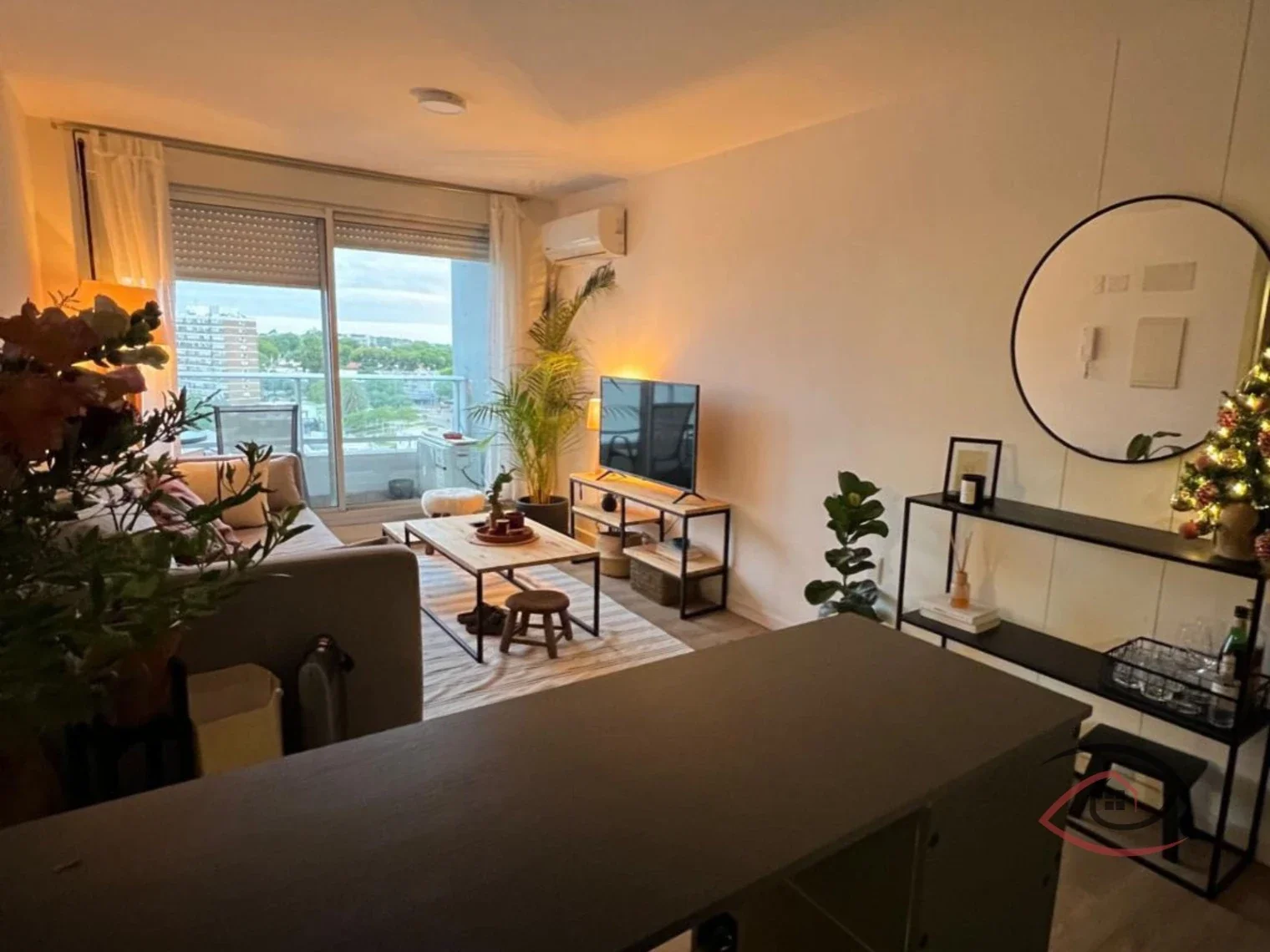 Apartamento en alquiler en Malvin - Imagen 2