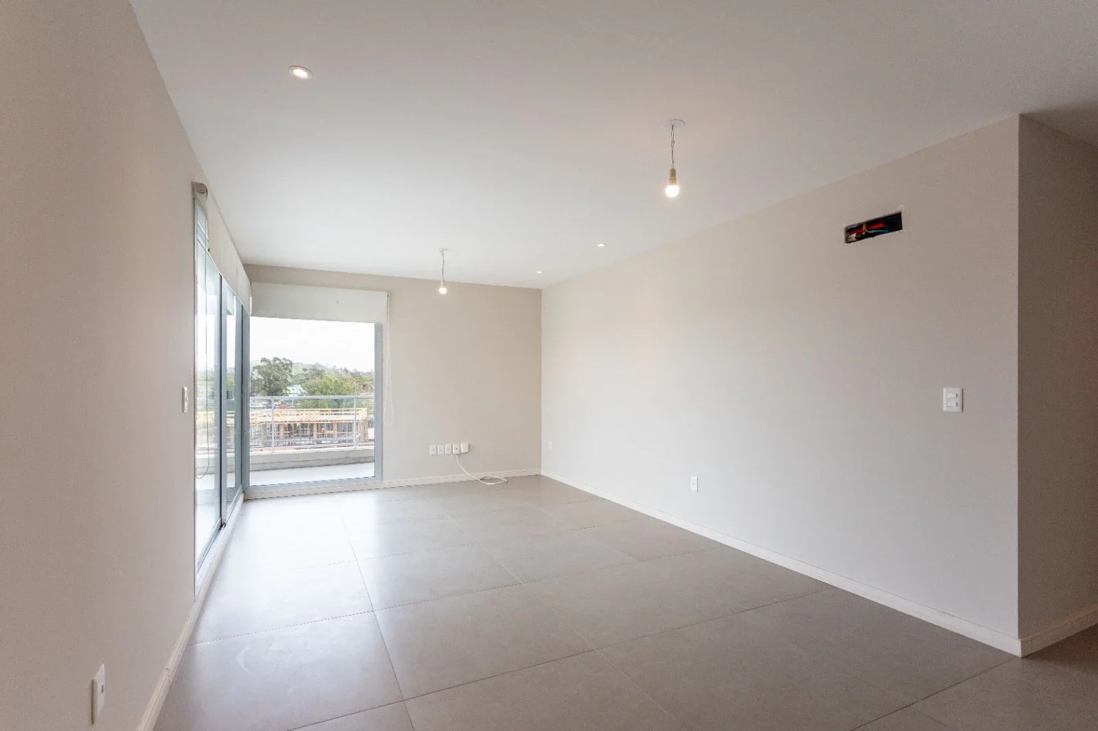 Apartamento en alquiler c/ cochera en Carrasco Norte - Imagen 5
