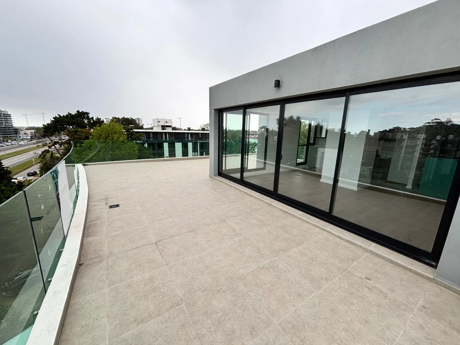 Apartamento en venta c/ cochera en Parque Miramar - Imagen 4